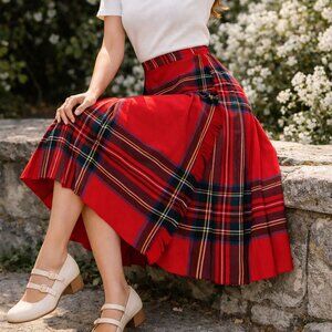 Vintage Grand Rouge Highland Queen Wool Plaid Skirt Red Tartan Pleats Sz Small